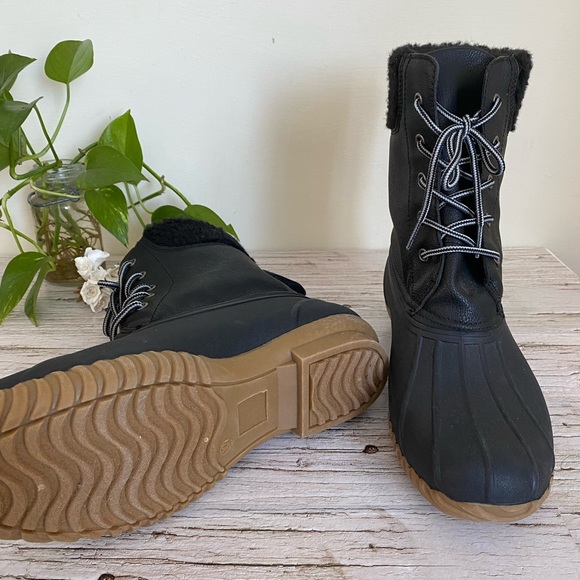 🌸Winter Boots / Duck boots / Black NWOT Size 10 - Picture 6 of 7
